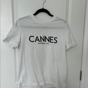 H&M White Crewneck T-Shirt with Black Graphic